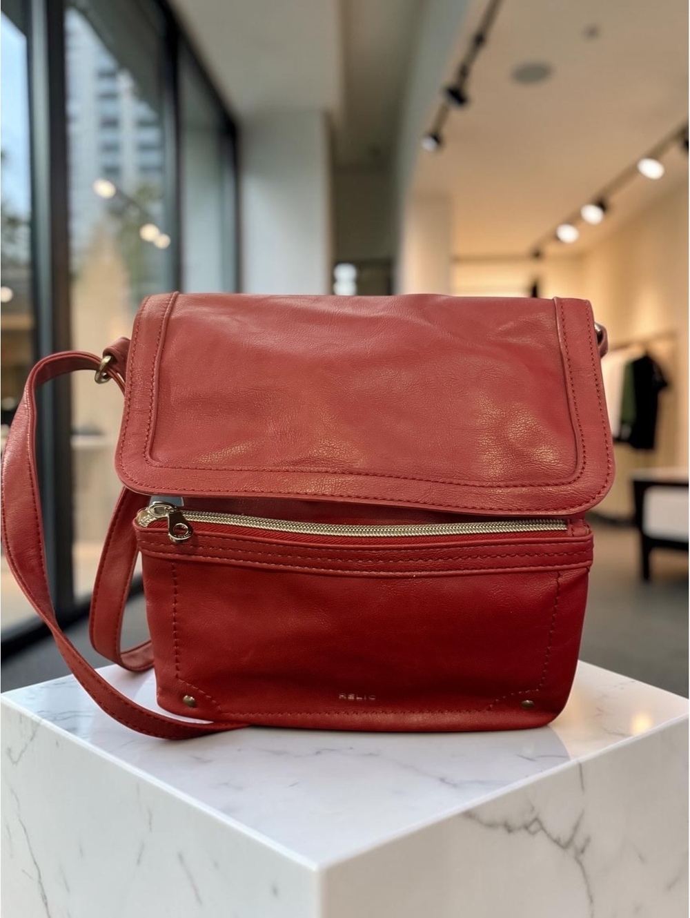 Relic Red Coral Multi Pocket Crossbody Bag Flap Organizer Shoulder Purse